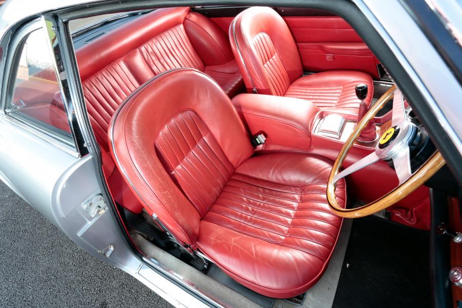  Ferrari 500 Superfast (Series I) 1964 года  (UK) (фото 8 из 28)